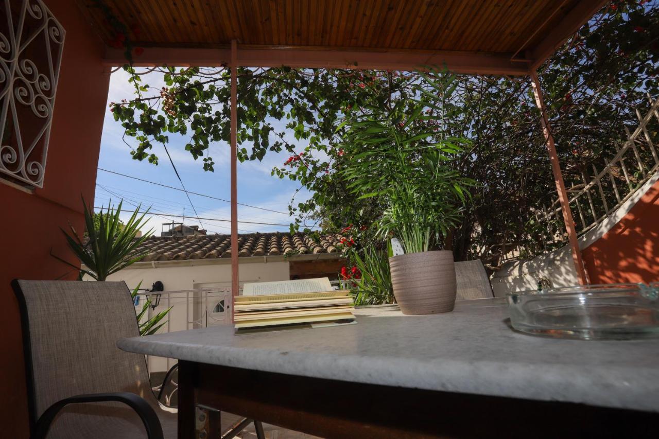 Family House At Corfu Town Apartment Exterior photo
