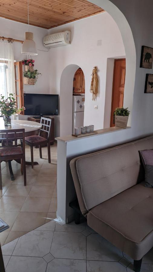 Family House At Corfu Town Apartment Exterior photo